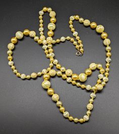 15 Necklace, Retro Yellow, Necklace Display, I Try, Bead Necklace, Vintage 1950s, Vintage Jewelry, Beaded Necklace, Beads