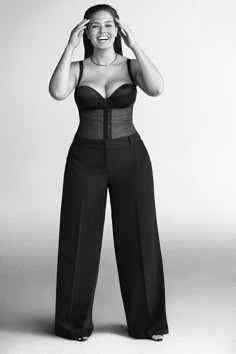 https://www.popsugar.com/fashion/Plus-Equal-Campaign-38211715?stream_view=1#photo-38355993 Mode Editorials, Lingerie Shoot, Ashley Graham, Plus Size Beauty, Plus Size Models, Diet Keto