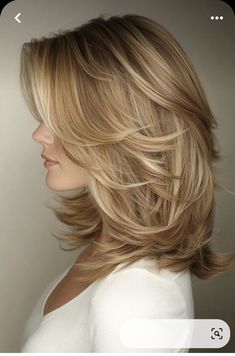 Hairstyles With Layers, Blonde Bob Haircut, Butterfly Haircut, Haircut Inspo, Haircuts For Medium Length Hair, Hairstyles For Layered Hair, Shoulder Length Hair Cuts, Medium Hairstyles