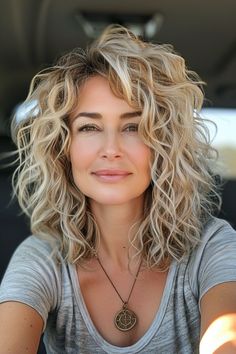 Wigs For Older Women Over 50, Womens Perms 2024, Long Bob Perm, Medium To Long Curly Haircuts, Wolf Cut Older Women, Medium Length Permed Hairstyles, Curly Haircuts Medium Layers, 80s Layered Haircut, Botticelli Curls