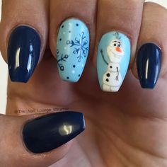 olaf Frozen Nail Art, Frozen Nails, Disney Christmas Nails, Blue Christmas Nails, Zebra Print Nails, Disney Nail, Frozen Olaf, Nails Cute