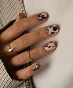 #маникюр #маникюрныйинстаграм Nails Now, Minimal Nails, Leopard Nails, Animal Print Nails, Nail Art Ideas, Fire Nails, Chic Nails