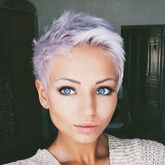 Photo de Nothing but pixie cuts. More Beard Cut Style, Edgy Pixie Haircuts, Modern Haircuts, Super Short Hair, Sassy Hair, Very Short Hair, Short Pixie Haircuts, Short Hair With Layers, Short Hair Styles Pixie