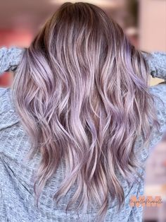 Lilac balayage hair color Lilac Highlights Blonde Short Hair, Blonde Lavender Balayage, Lavender Toner On Blonde, Blonde With Lilac Highlights, Purple Baylage Hair Brunettes, Brown Lilac Hair, Lilac Hair Dark Roots, Lilac Balayage Brunettes, Lilac Hair Highlights