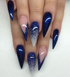 Navy Blue Nail Designs, Blue Stiletto Nails, Blue Nail Art Designs, Nails With Glitter, Unghie Sfumate, Navy Blue Nails, Stiletto Nail Art, Blue Acrylic Nails, Blue Nail Art