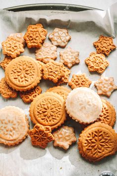 some cookies are sitting on a baking sheet