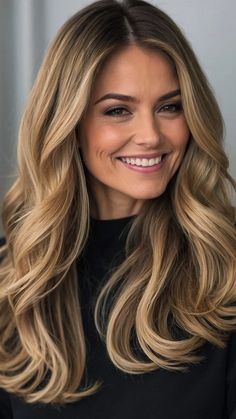 Mom Hair Goals: 15 Hairstyle Ideas for 2023 - Cheerful Talks Super Simple Hairstyles, Simple Hairstyles For Medium Hair, Mom Haircut, Cute Medium Length Hairstyles, Mom Haircuts, Chic Haircut, Mom Hair, Old Hairstyles, Fresh Haircut