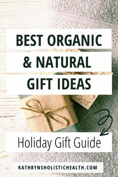 This Holiday Gift Guide is perfect for you if you are looking for natural, organic, and non-toxic presents to exchange this year. Wow everyone with your thoughtful wellness lifestyle gifts ideas for women that make a lasting impression. | Christmas Gift Ideas