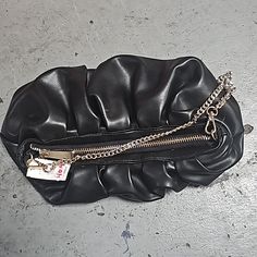 10inx7 In Black Shoulder Purse Black Clutch With Zipper Closure For Party, Trendy Black Clutch With Zipper Closure, Black Shoulder Bag Clutch With Zipper, Black Clutch With Zipper And Shoulder Strap, Black Shoulder Purse, Black Clutch Bags, Slouch Bags, Clutch Purse Evening, Satchel Purse