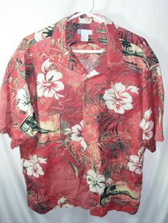 MEN'S, LIKE NEW, ORANGE/BLACK/TAN, 100% SILK, HAWAIIAN SHIRT BY HALF MOON BAY IN SIZE XL, MEASURES 50" AROUND CHEST AT ARMHOLES, 32" LONG FROM BACK OF NECK TO HEM WITH COCONUT BUTTONS!   SMOKE FREE AND FREE WRINKLES! DOG ISN'T INCLUDED! Collared Hawaiian Shirt With Hibiscus Print, Orange Short Sleeve Hawaiian Shirt, Orange Hawaiian Shirt, Red Hawaiian Shirt With Tropical Print, Red Tropical Print Hawaiian Shirt, Relaxed Fit Tropical Hawaiian Button-up Shirt, Vintage Hawaiian Shirt For Beach, Relaxed Fit, Hawaiian Short Sleeve Printed T-shirt, Multicolor Hawaiian Relaxed Fit T-shirt