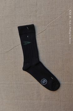 Made in organic cotton. 82 cotton, 16% Polyamide, 2% Elasthanne. Made in France Brand: Royalties Classic Cotton Socks For Winter, Classic Fitted Cotton Socks, Big Boned, Wallet Case, Knitted Sweaters, Dark Blue, Organic Cotton, Socks, Wallet