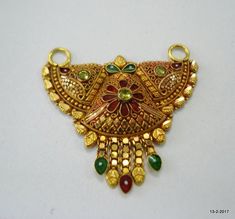 vintage 20kt gold pendant necklace handmade gold jewellery rajasthan india 22k Yellow Gold Chandbali Kundan Necklace, 22k Yellow Gold Kundan Necklace For Puja, 22k Gold Temple Necklace Pendant For Festivals, Traditional Gold-plated Kundan Pendant Necklace, Traditional Gold Plated Kundan Pendant Necklace, 22k Gold Kundan Pendant Necklace For Diwali, Antique 22k Gold Meenakari Jewelry, Gold Hallmarked Kundan Necklace For Diwali, 22k Gold Chandbali Temple Necklace