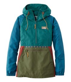 Our classic wind-and water-resistant layer, designed to keep the light rain out and the outdoor fun going. Slightly Fitted. Center back length: Petite 26. 75", Regular 27. 75", Plus 29. 5". Falls at hip. Best with lightweight layer. Wind- and water-resistant supplex nylon fabric. Machine wash and dry. Elastic cuffs. Stows away in its own pocket. Adjustable drawcord at hem. Kangaroo pockets. Features heritage-inspired details like Bean Boot lace-inspired zipper and Katahdin logo. Roomy, adjustabl Blundstone Outfits, Camping Outfits For Women, Windbreaker Jacket Women, Women's Windbreaker, Summer Hiking Outfit, Womens Jackets Casual, Light Rain, Camping Outfits, Hiking Outfit