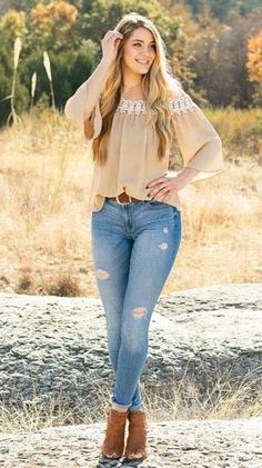 Women Rule, Superenge Jeans, Class Of 2019, Posing Guide, School Shopping, Senior Session, India Beauty, Stylish Fashion