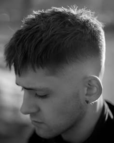 Haircuts Reference, Crewcut Haircut Men, Crop Haircut Men, Crew Cut Haircut, Haircut For Men, Crop Haircut, Crop Hair, Mens Hairstyles Thick Hair