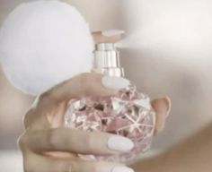 Ariana Grande Perfume Aesthetic, Wallpers Pink, Ariana Grande Perfume, Sweet Like Candy, Pretty Pink Princess, Pink Aura, Vogue Beauty, Pink Sugar, Pink Vibes