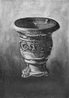 a black and white drawing of a vase