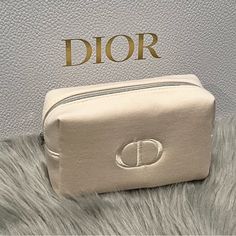 Brand New Without Tags. Christian Dior Cosmetic Pouch In Cream. Elegant White Travel Pouch, Chic White Pouch Cosmetic Bag, Chic White Cosmetic Bag, Doir Makeup Bag, Elegant White Cosmetic Bag For Travel, Luxury White Pouch For Daily Use, Elegant White Travel Cosmetic Bag, Dior Pouch Bag, Chic White Pouch With Dust Bag