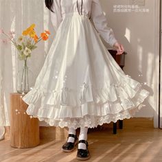 Size: 2XL, Color: White Gothic Cottage Core Outfits, Rococo Skirt, Long Ruffle Skirt Outfit, Cute Long Skirt Outfits, White Skirt Aesthetic, White Frilly Skirt, Witchcore Fashion, Violet Outfit, Dream Daughter