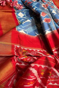 Exquisite Blue Handloom Pochampally Single Ikat Pure Silk Saree