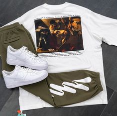 Men Streetwear Outfits, Guys Fashion Swag, Vacation Outfits Men, T-shirt Photography, Drippy Outfit, Hype Clothing, Everyday Casual Outfits, Black Men Fashion Swag, Culture Clothing