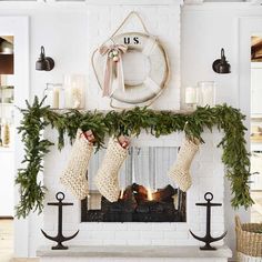 Christmas Fireplace Nautical Christmas, Homemade Christmas Decorations, Christmas Tablescape, Diy Christmas Decorations, Christmas Decorations Living Room, Fun Christmas Decorations