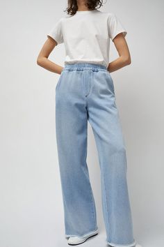 Façon Jacmin Polly Elastic Waist Jean in Light Blue Light Blue Wide Leg Pants, Blue Wide Leg Pants, Elastic Waist Jeans, Pants Elastic Waist, Japanese Denim, Shorts Pants, Denim Design, Short Pants, Leg Jeans