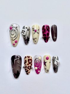 ig: b.oujee.nails Y2k Nails Almond, Nail Design Inspiration, Y2k Nails, Leopard Nails, Pearl Nails, Gel Nail Design, Nail Tattoo, Nails Almond, Kawaii Nails