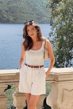 Outfits For Super Hot Weather, Looks Com Short, Work Fits, European Summer Outfits, Europe Outfits, Italy Outfits, Brooklyn Baby, Cute Summer Outfits, Summer Fashion Outfits