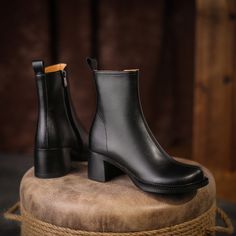 These round-toe ankle boots are just cute. Unlike traditional round toe shoes that make you look clumsy. these toes are with beautiful silhouette and make you look slim. Upper: Genuine Leather Shaft: Genuine Leather Lining: Genuine Leather/Short Plush Outsole: Rubber Toe Shape: Round Toe Closure: Zip Heel: Low chunky heel. 5cm is_handmade: Yes Trendy Round Toe Heeled Boots Medium Width, Trendy Heeled Boots With Round Toe, Trendy Medium Width Heeled Boots With Round Toe, Fitted Platform Boots With Reinforced Heel And Round Toe, Winter Heels With Reinforced Heel And Round Toe, Fall Mid-calf Boots With Reinforced Heel And Round Toe, Winter Chelsea Boots With Stacked Heel And Round Toe, Fitted Round Toe Heeled Boots For Winter, Fitted Heeled Boots With Round Toe For Winter