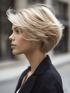 Short Haircut Ideas For Wavy Hair, Chin Length Layered Hair, Short Haircuts For Women Over 60, Κούρεμα Bob, Gray Hair Cuts, Bob Hairstyles For Fine Hair, Cute Hairstyles For Short Hair