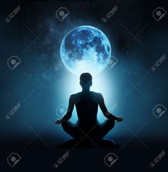 Full Moon Effects, Full Moon Meditation, Margaret Hamilton, Usui Reiki, Opening Your Third Eye, Meditation Scripts, Full Moon Ritual, Moon Signs, Reiki Master