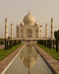 the tajwa is one of the most beautiful buildings in the world