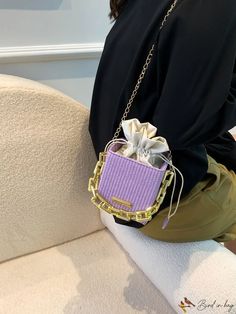 BirdinBag - Chain Handle Womens Crossbody Shoulder Bag - Stylish Small Square Design Stylish Shoulder Bag, Bag Chain, Word Wrap, Womens Crossbody Bag, Bag Bag, Mini Fashion, Square Design, Crossbody Shoulder Bag, Color Purple