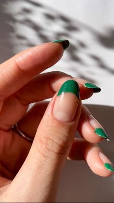 NAIL BETCH 💅🏻 on Instagram: "One of my favorite greens ever - Match Point from @miniluxe 💚 . . . . #naturalnails #diymanicure #diymani #nailart #nailinspo" Match Point, Diy Manicure, Natural Nails, Art Ideas, My Favorite, Nail Art, Instagram Photos, Photo And Video