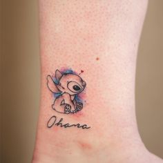 Disney Stitch Tattoo, Ohana Tattoo, Stitch Tattoo, Cat Tattoos, Disney Tattoo, Friendship Tattoos, Tiny Tattoo, Diy Tattoo, Tattoos For Daughters