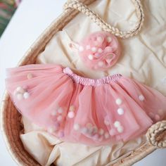 This newborn tulle tutu and headband set in rose gold color is perfect for your little one's first photo shoot or special occasion. The tutu is made from soft and lightweight tulle that creates a full and fluffy look. The elastic waistband is stretchy and comfortable, fitting newborns perfectly. The matching headband is adorned with a beautiful rose gold bow, adding a touch of elegance to the set. This set is perfect for creating beautiful and lasting memories with your little one. SIZE  preemie Rose Gold Skirt, Photo Crop, Tutu En Tulle, Tulle Poms, Newborn Tutu, Gold Tutu, Pink Tulle Skirt, Handmade Tutu