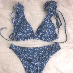 Brand New Never Been Worn! Ordered From Shein But Top Was Too Big For Me. Cute Bathing Suits, Classy Casual, Classy Casual Outfits, Daily Outfits, Womens Swim, Bathing Suits, Trim, Dress Up