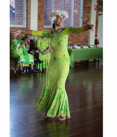 Dress Pro, Ori Tahiti, Cook Island, Luau Dress, Cultural Clothing, Teal Floral Dress