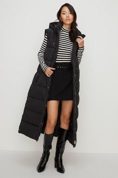 Zip Through Longline Puffer Gilet Puffer Vest Outfit Black, Long Puffer Vest Outfit, Long Puffer Vest, Puffer Vest Outfit, Puffer Gilet, Vest Outfit, Long Puffer, Oasis Fashion, Vest Outfits