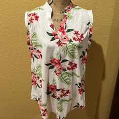 Bogo 50% Off Of Equal Or Lesser Value Item Or/And Buy 3+ Jewelry Items For $5/Piece Shoulder Seam To Hem = 30” Armpit To Armpit Seam Measurement = 22” Measurements Are Approximate ***Please Compare Measurements To A Similar Item That Fits You Well*** Mandarin Collar With V Cutout Sleeveless Tropical Floral Print With Palm Leaves Nwt (Did Not Come With Tags, Was In A Clothes Bag When Shipped From Boutique) White Tropical Top With Floral Print, White Tropical Floral Print Top, White Summer Blouse With Tropical Print, White Tropical Print Blouse For Vacation, White Tropical Print Summer Blouse, Navy Short Sleeve Tops, Black Lace Cami, Color Block Tee, Lace Trim Cami