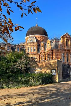 an old building with a dome on top