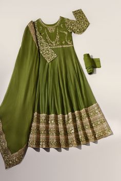 Desi Attire, Long Gown Design, Western Clothing, Female Clothes, Sleeves Designs For Dresses