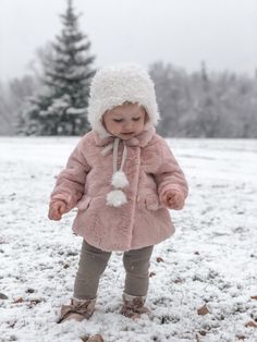 W Cute Soft Winter Bonnet, Warm Cotton Bonnet For Winter, Cute Winter Bonnet, Adjustable Cotton Winter Bonnet, Cute Cream Winter Bonnet, Cute Cotton Bonnet For Winter, Cute Winter Hat, Cute Winter Hats, Disney Free