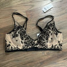 Beautiful Nude & Black Lace / Mesh Unlined Bra, Nwt Elegant Evening Stretch Bra, Elegant Night Out Bra With Lined Body, Elegant Bra For Night Out With Lined Body, Elegant Black Bra For Spring, Chic Black Bra For Evening Wear, Chic Black Bra For Evening, Chic Black Evening Bra, Soma Intimates, Unlined Bra