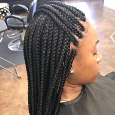 👑Braid Goddess 👑 on Instagram: “Perfection 💁🏽Exists. Medium Box Braids #boxbraids #bomb #individuals #newclient #glamourbraids #neatbraids ☺️☺️☺️ #geesbraids…” #boxbraidsmedium Medium Traditional Box Braids, Braid Hairstyles Bun, Traditional Box Braids, Medium Sized Box Braids, Braiding Business, Tree Braids Hairstyles, Braids Styling, Braids Boxbraids, Famous Hairstyles