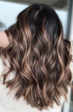 Brown Sugar Hair, Hair Things, Caramel Highlights, Brunette Balayage Hair, Brown Hair Balayage, Dye Colors, Awesome Hair, Party Hair