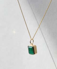 Square Emerald Bezel Necklace Emerald Set, Bezel Necklace, Tourmaline Pendant, Bezel Pendant, Gold Stone, Yellow Gold Chain, Pear Diamond, Diamond Studs, Emerald Cut