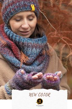 A unique knit set: 3 piece set made of a good quality blend of wool and acrylic, very warm, soft and nice to the skin. 1️⃣ Cowl Neck Scarf- What sets it apart is its distinctive color combinations, which captivate attention and add personality to any outfit. This tube scarf is sure to make a stunning statement. 2️⃣Slouchy hat- It can be styled in several ways: as baggy beanie or rolled up. The beanie hat is soft, nice and fluffy has a simple beanie shape, 3️⃣Fingerless gloves Winter Multicolor Knitting Pattern, Warm Multicolor Winter Knitting Pattern, Hand Knitted Winter Scarves, Winter Acrylic Knitting Pattern, Winter Knitting Pattern, Colorful Knitwear, Colorful Hats, Winter Portrait, Cowl Neck Scarf