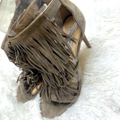 Size 11 (Women) Beautiful Taupe Fringed Suede Heel By Steve Madden, This Is A Sold Out Shoe In Stores, So Beautiful In Person!! (My Husband Loves These Shoes But Unfortunately They Will Not Fit Me) Spring High Heel Shoes With Tassels, Spring High Heels With Tassels, Chic Fringe Sandals For Spring, Party Heels With Fringe And Open Toe, Spring Open Toe Fringe Sandals, Fringe Open Toe Heels For Party, Fringe Open Toe Party Heels, High Heel Fringe Heels For Parties, Fringe High Heels For Party